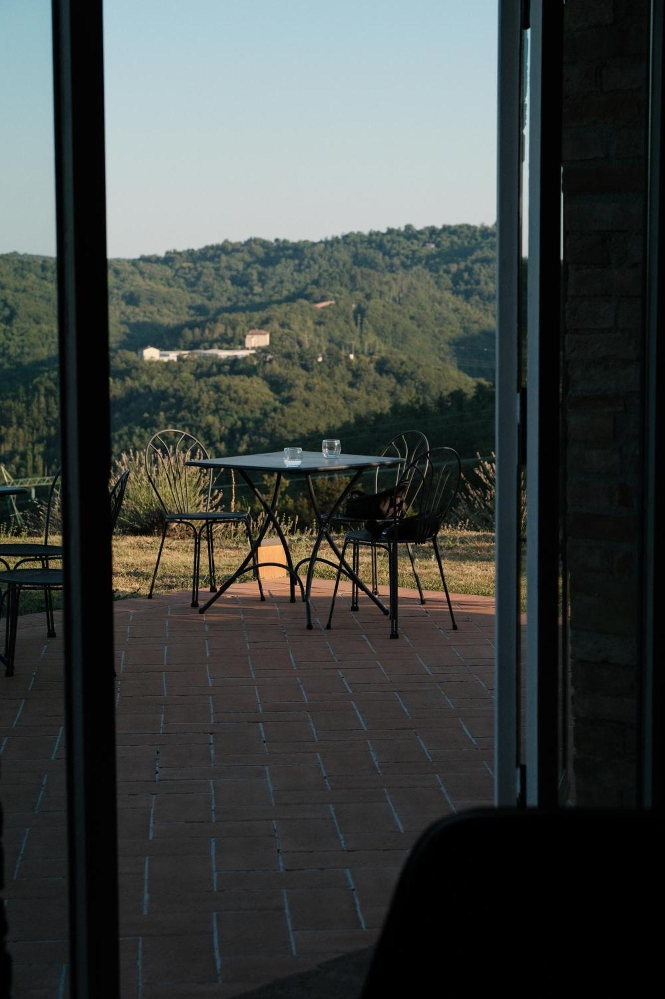 Vin Hotel - Wine Resort And Agriturismo Montieri 外观 照片