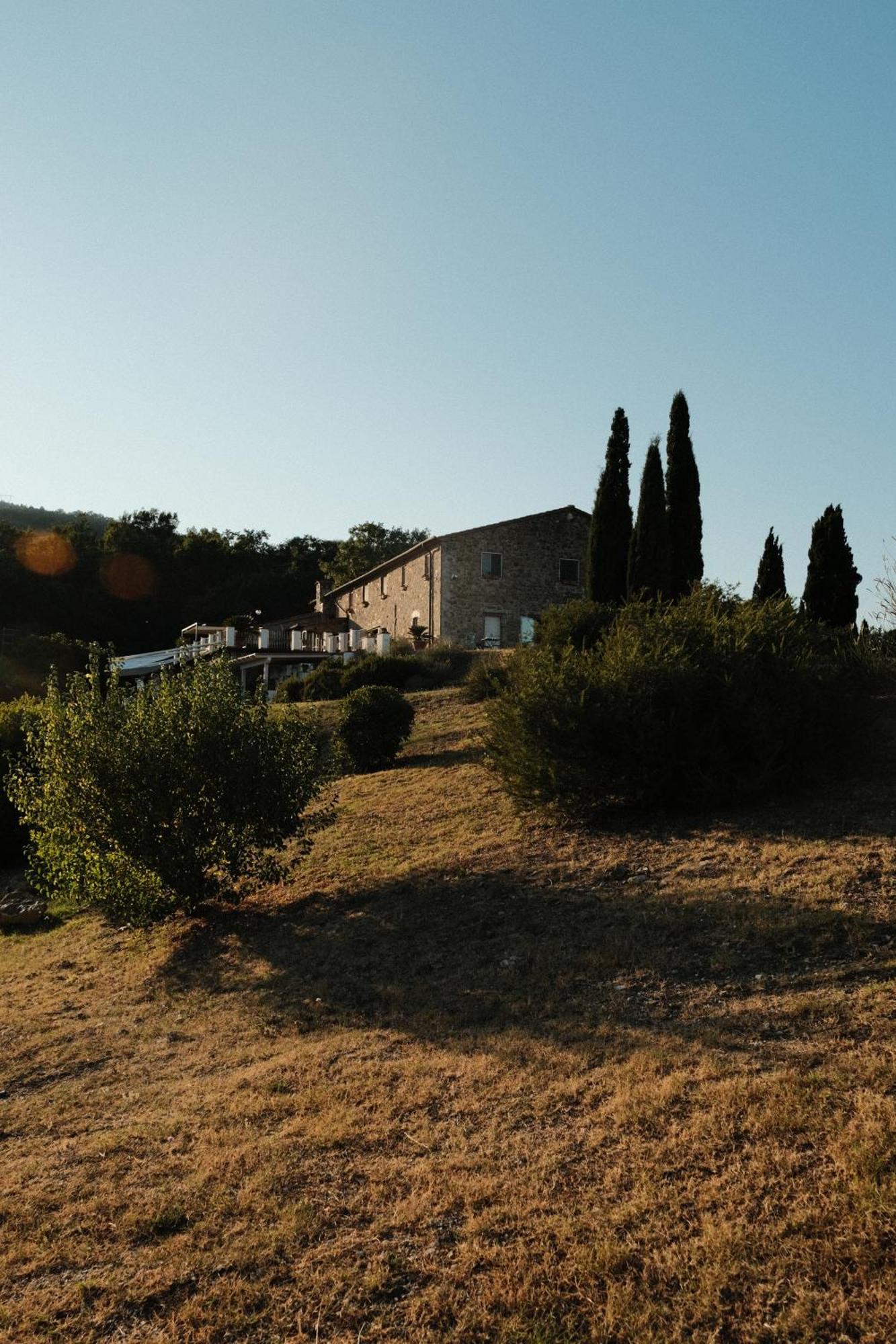 Vin Hotel - Wine Resort And Agriturismo Montieri 外观 照片
