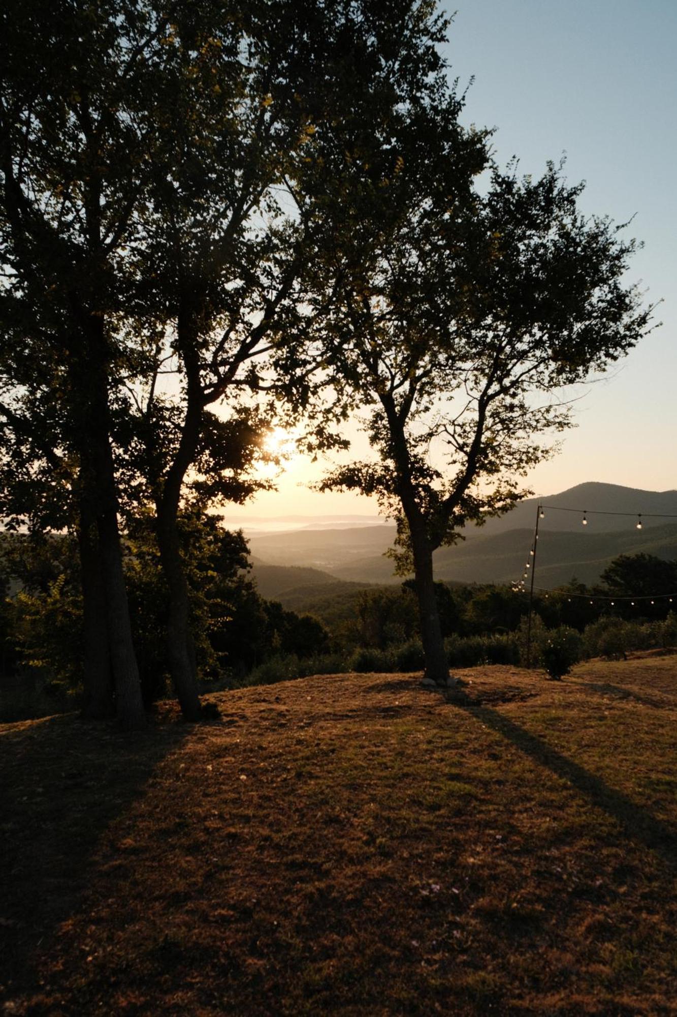 Vin Hotel - Wine Resort And Agriturismo Montieri 外观 照片