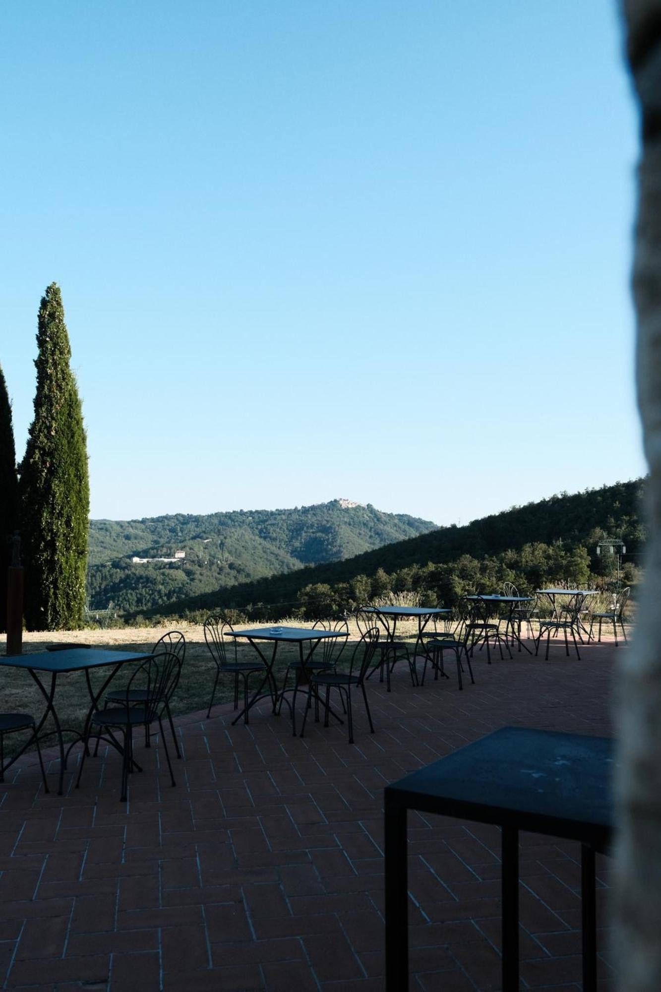 Vin Hotel - Wine Resort And Agriturismo Montieri 外观 照片