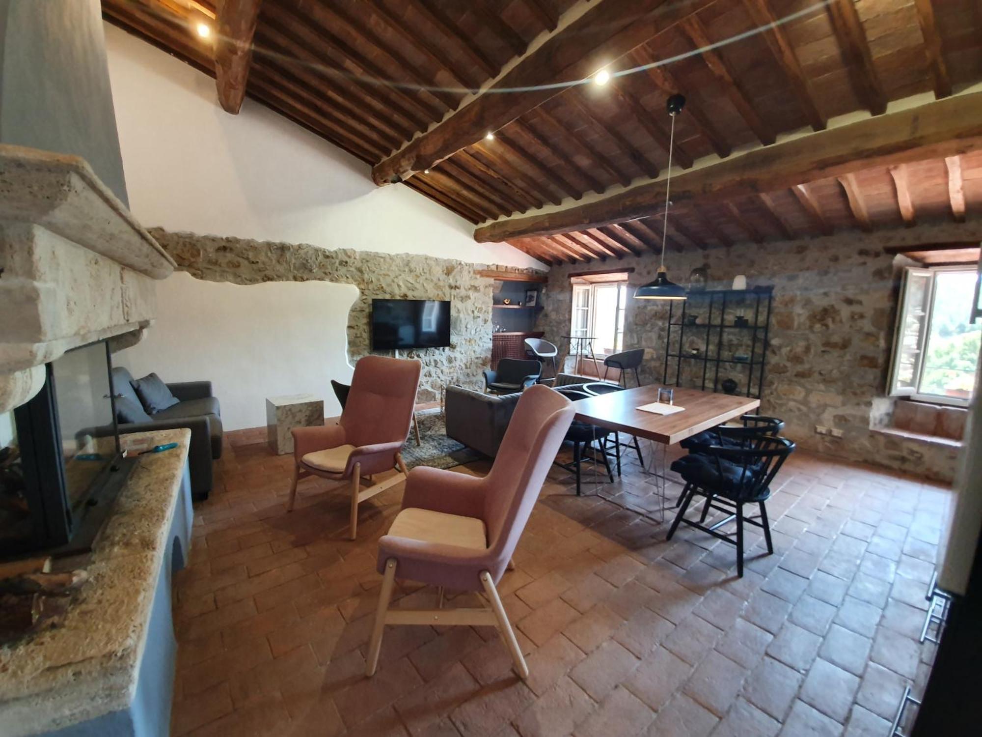 Vin Hotel - Wine Resort And Agriturismo Montieri 外观 照片
